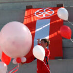 Riesenballon kurz vor dem Platzen. Rot Weiß Erfurt